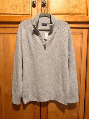GAP Men's Light Gray Quarter-Zip Ribbed Sweater